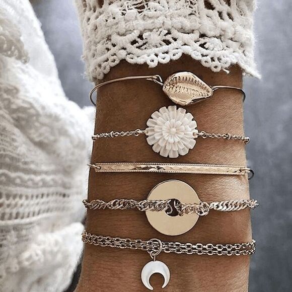 2/$21 Ladies Flower Shell Moon Dangle Bracelet - Picture 1 of 6